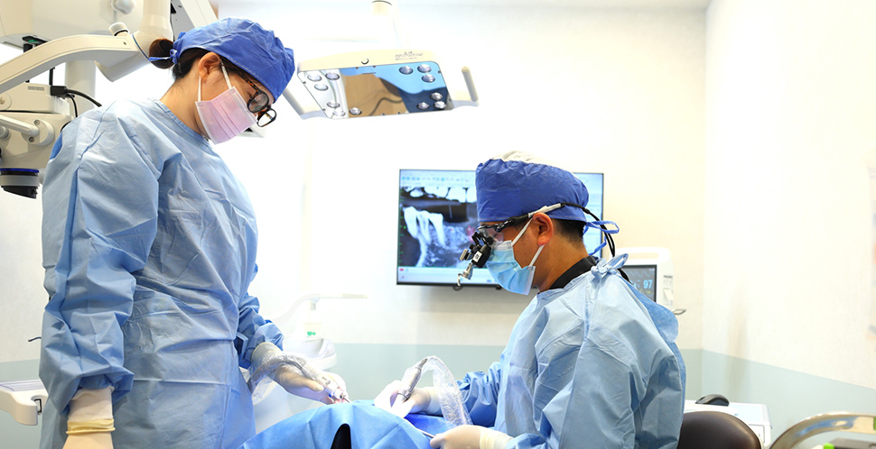 500症例以上の豊富なインプラント実績